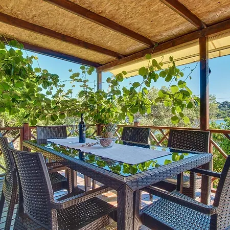 Holiday home Coastal Haven *